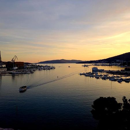 Apartman Toni Trogir Exterior photo
